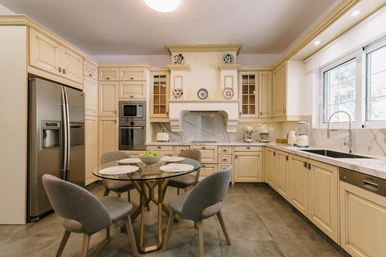 Willa M Mansion Pefki Zewnętrze zdjęcie